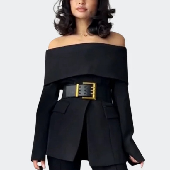 (NWT) Sierra Darien Cut Out Shoulder Jacket - White - Picture 8 of 8